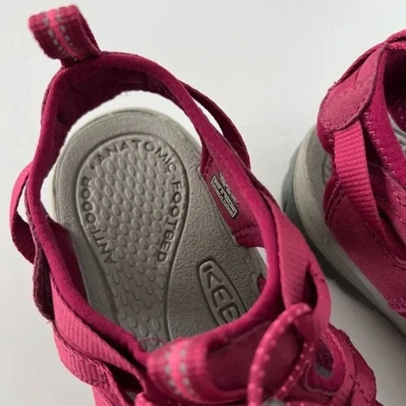 NWOT Keen Whisper Waterproof Women's Sandal Size 6 - Picture 11 of 12